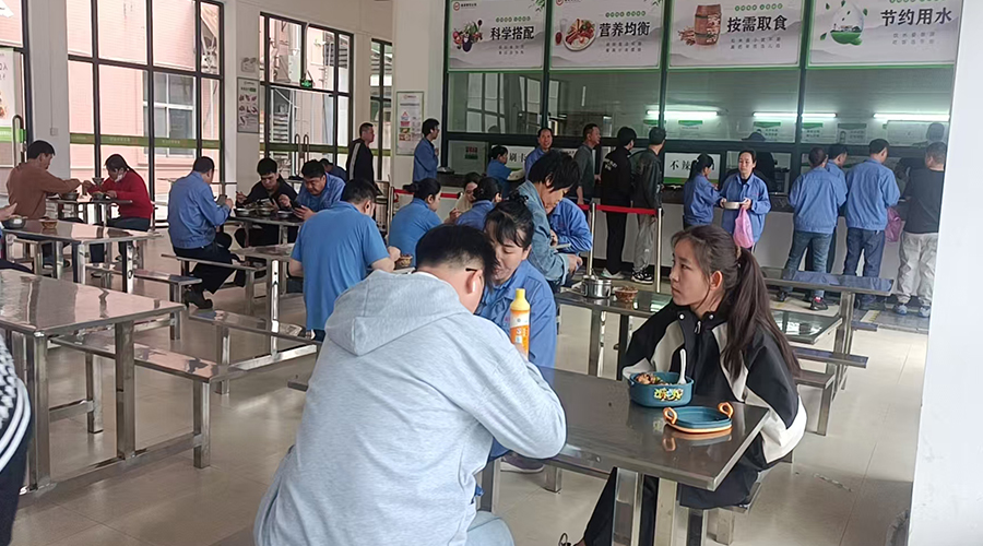 關(guān)愛(ài)員工后勤，護航生產(chǎn)任務(wù)