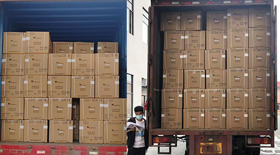 集裝箱裝柜進(jìn)行時(shí)！金環(huán)電器客戶(hù)迷你洗衣機順利發(fā)貨！