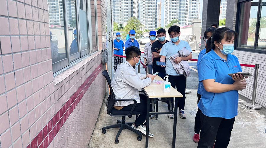 迅速防疫！金環(huán)電器積極配合醫護人員上門(mén)測核酸！